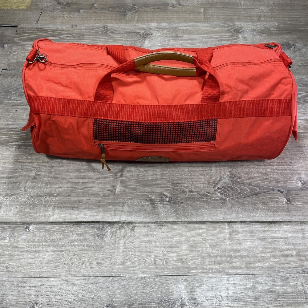 Marlboro Country Store Duffle Bag 25 Inch Red Canvas Soft‎ Case Travel Gym